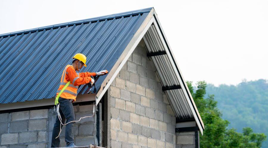 Expert Emergency Roof Repairs services in New Roads, LA